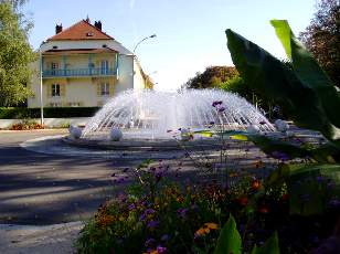Magnifique Rond Point  Champagnole