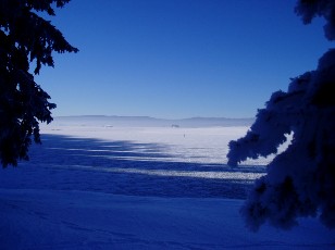 Le lac des Taillres en hiver